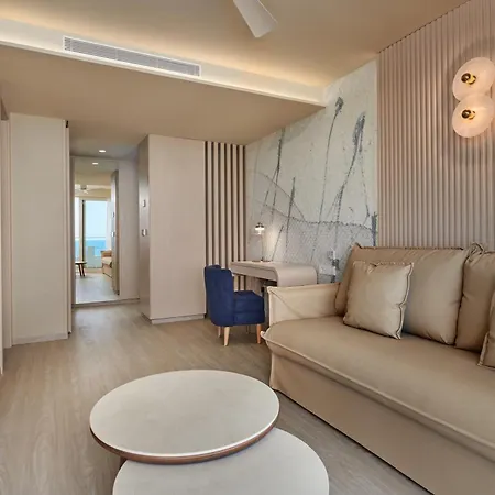 Hipotels Flamenco Hotel 4*